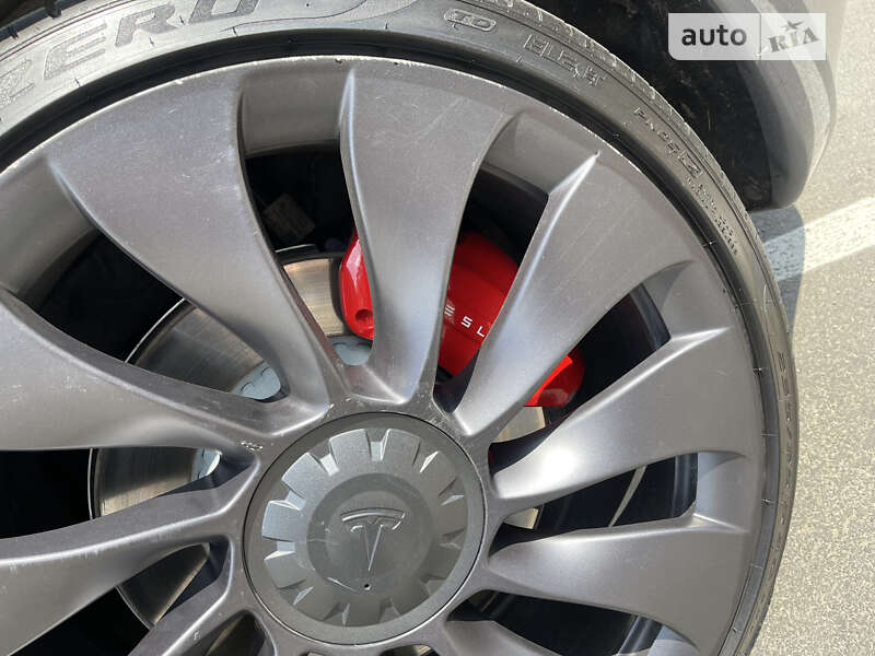 Седан Tesla Model 3 2021 в Киеве фото 49 Седан Tesla Model 3 2021 в Киеве