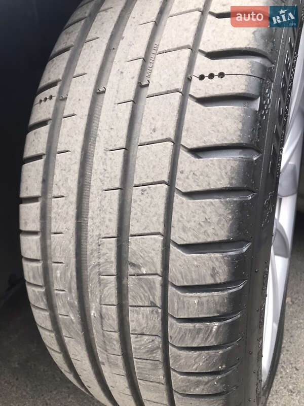 Седан Tesla Model 3 2018 в Одессе