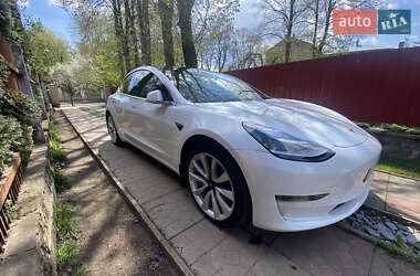 Седан Tesla Model 3 2018 в Самборі