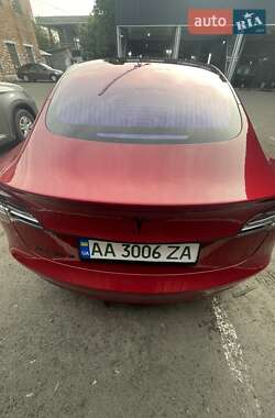 Седан Tesla Model 3 2018 в Киеве