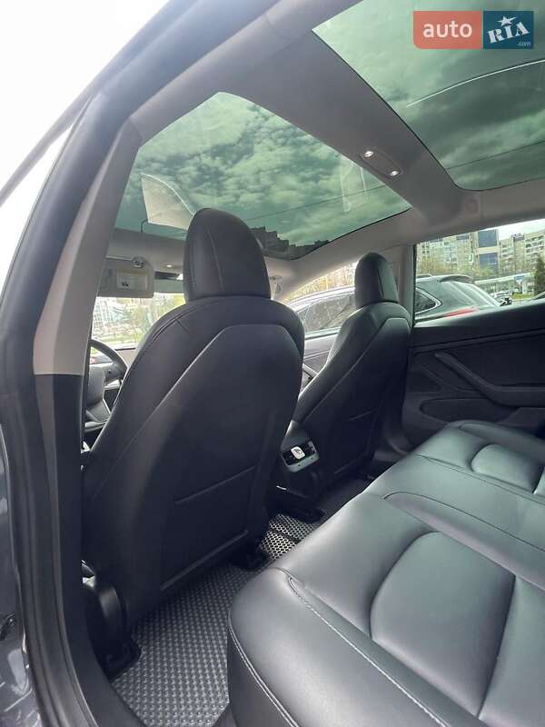 Седан Tesla Model 3 2020 в Львове фото 2 Седан Tesla Model 3 2020 в Львове