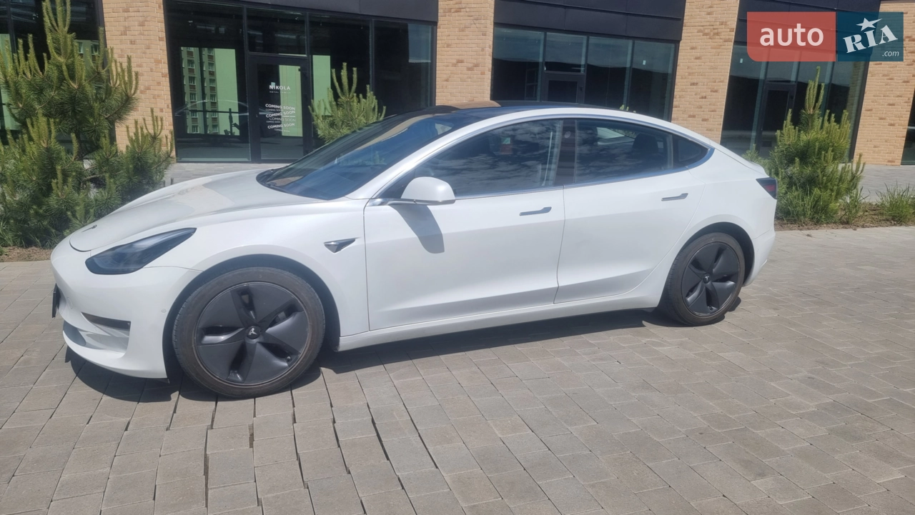 2020 Tesla Model 3 - мініатюра 10