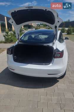 Седан Tesla Model 3 2019 в Хмельницком