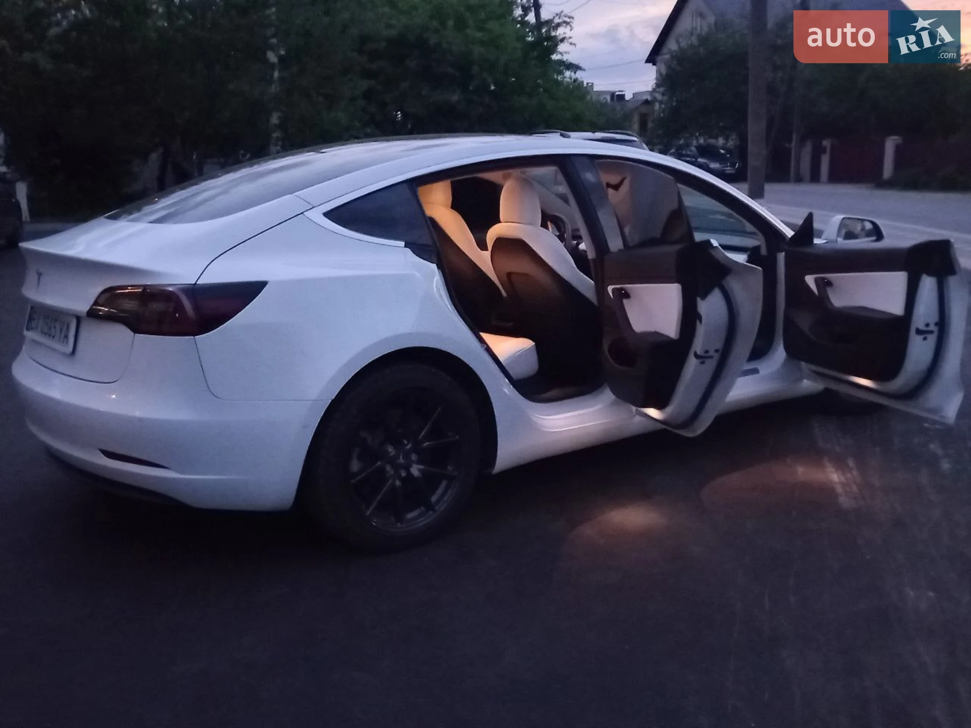 2020 Tesla Model 3 - мініатюра 12