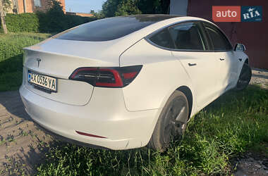 Седан Tesla Model 3 2020 в Харкові