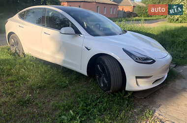 Седан Tesla Model 3 2020 в Харкові