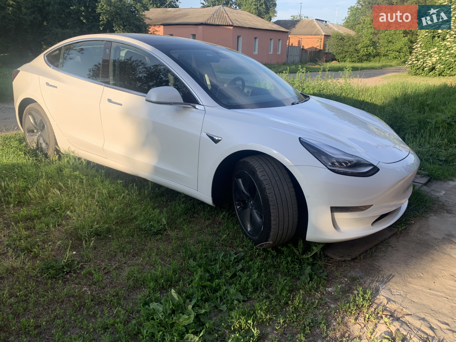 2020 Tesla Model 3 - мініатюра 32