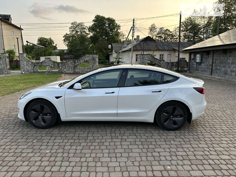 Седан Tesla Model 3 2021 в Калуше фото 16 Седан Tesla Model 3 2021 в Калуше