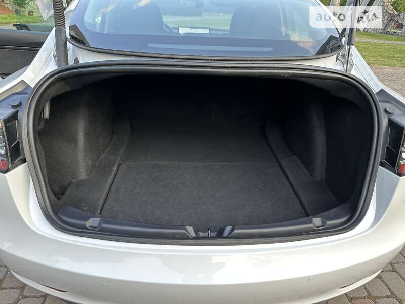Седан Tesla Model 3 2021 в Калуше фото 22 Седан Tesla Model 3 2021 в Калуше