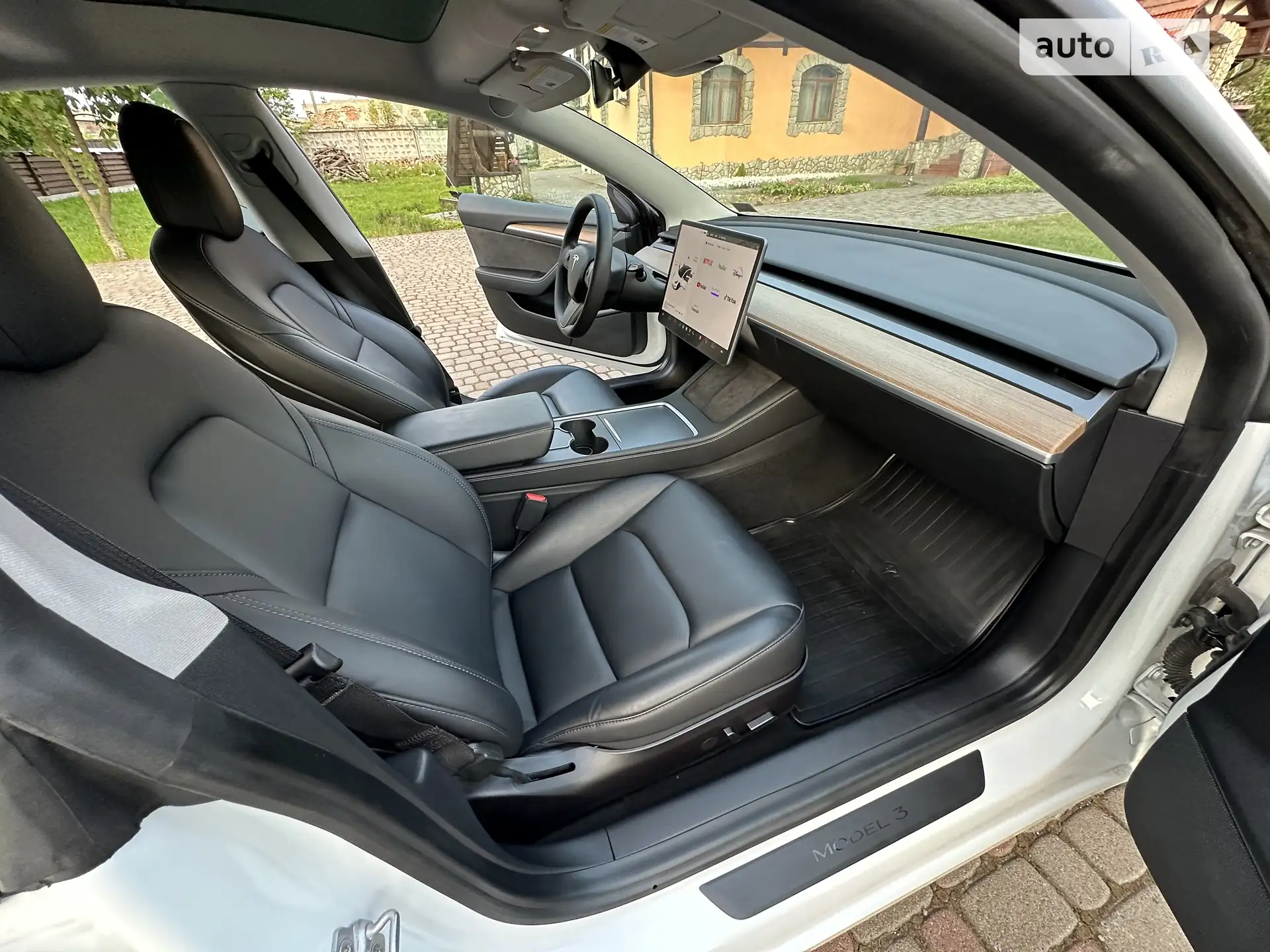 2021 Tesla Model 3 - мініатюра 24