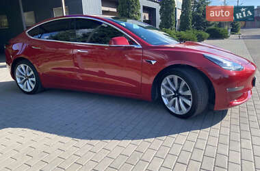 Седан Tesla Model 3 2020 в Павлограді