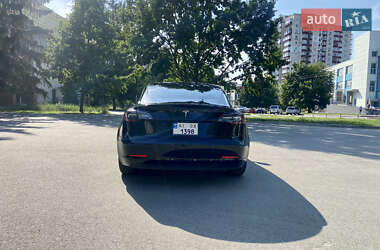 Седан Tesla Model 3 2019 в Києві