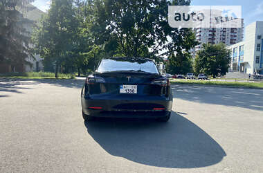 Седан Tesla Model 3 2019 в Киеве