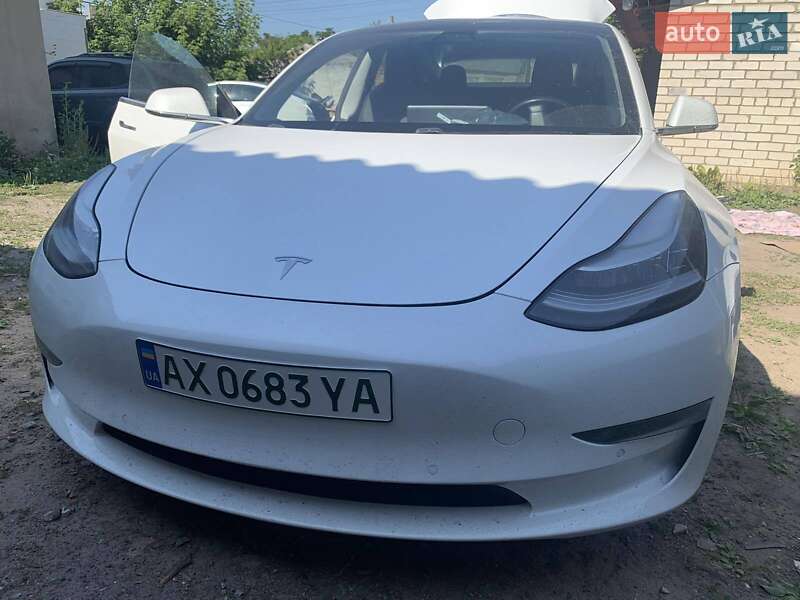 Седан Tesla Model 3 2019 в Харькове