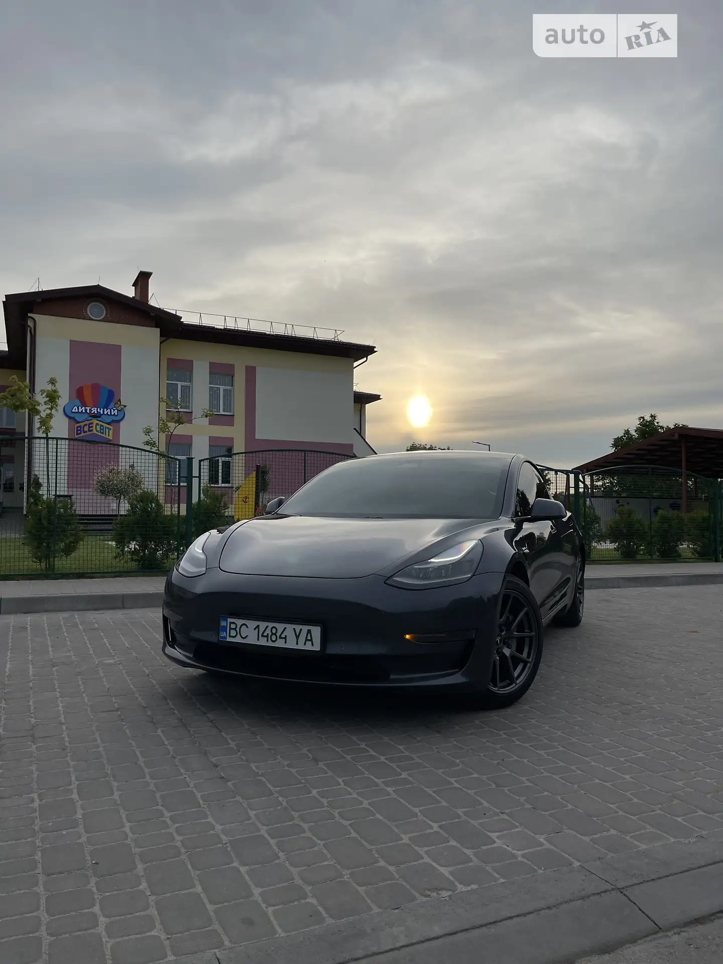 2021 Tesla Model 3 - мініатюра 3