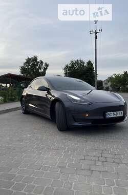 Седан Tesla Model 3 2021 в Львові