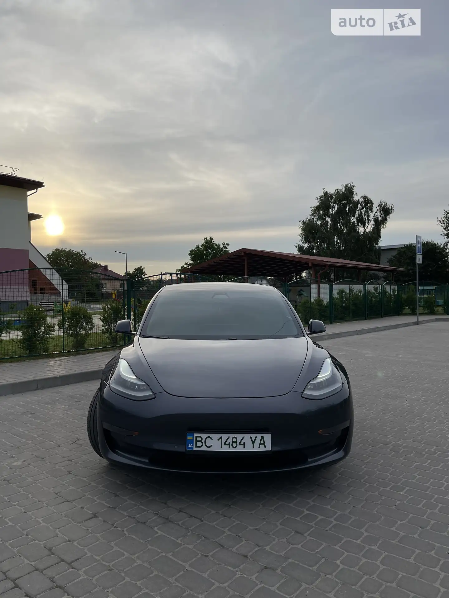 2021 Tesla Model 3 - мініатюра 4