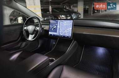 Седан Tesla Model 3 2018 в Киеве фото 12 Седан Tesla Model 3 2018 в Киеве
