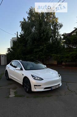 Седан Tesla Model 3 2022 в Одесі