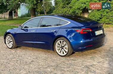 Седан Tesla Model 3 2018 в Сумах
