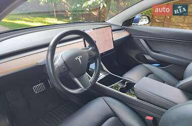 Седан Tesla Model 3 2018 в Киеве