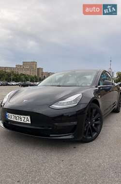 Седан Tesla Model 3 2018 в Харькове