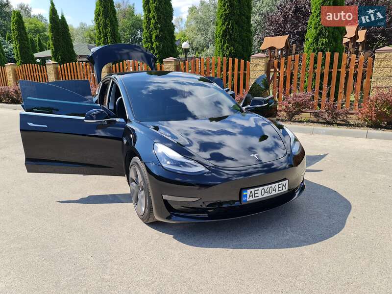 Седан Tesla Model 3 2019 в Днепре фото 24 Седан Tesla Model 3 2019 в Днепре