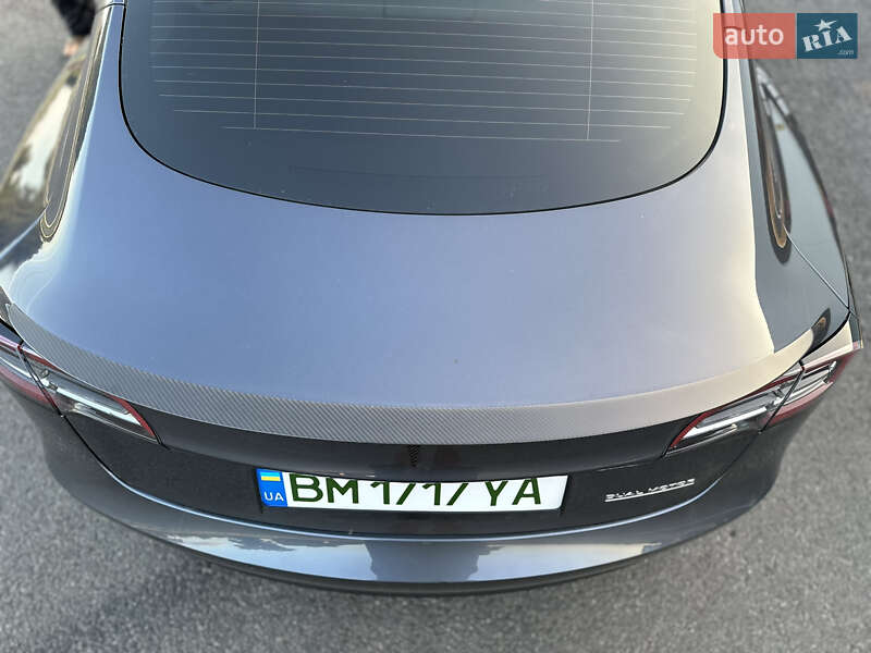 Седан Tesla Model 3 2021 в Киеве