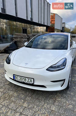 Седан Tesla Model 3 2018 в 