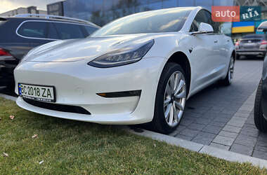 Седан Tesla Model 3 2018 в 