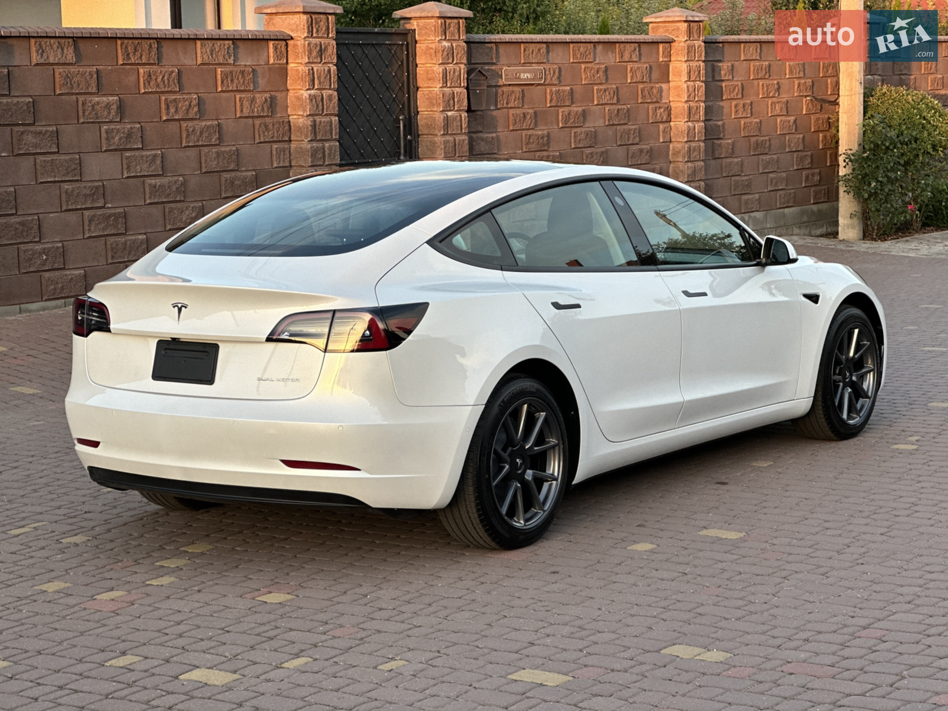 2022 Tesla Model 3 - мініатюра 26