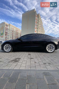 Седан Tesla Model 3 2022 в Хмельницком