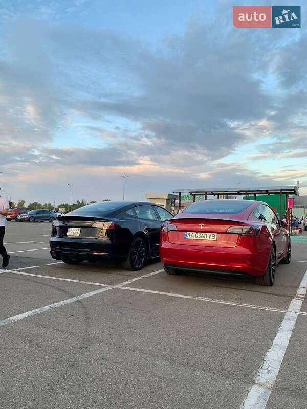 Седан Tesla Model 3 2018 в Кременчуге