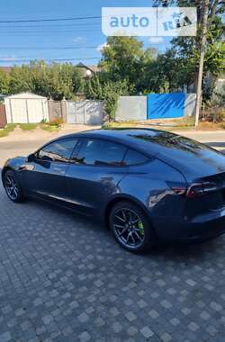 Седан Tesla Model 3 2022 в Василькове