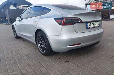 Седан Tesla Model 3 2017 в Ивано-Франковске