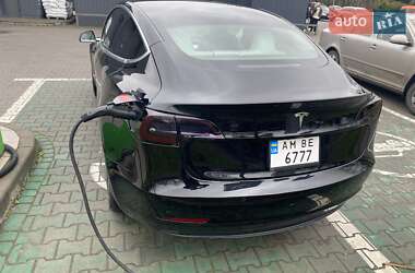 Седан Tesla Model 3 2019 в Києві