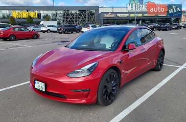 Седан Tesla Model 3 2022 в Киеве