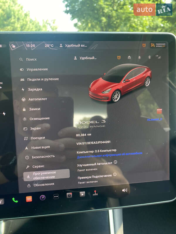 Седан Tesla Model 3 2018 в Ровно