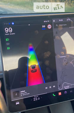Седан Tesla Model 3 2018 в Рівному