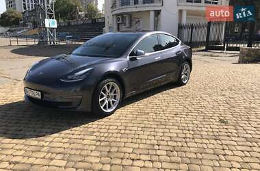 Седан Tesla Model 3 2018 в Одессе