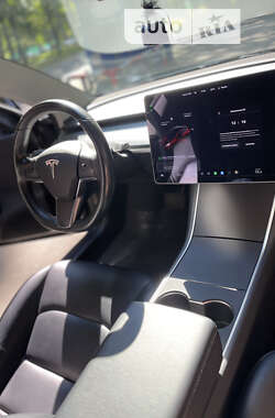 Седан Tesla Model 3 2018 в Харькове