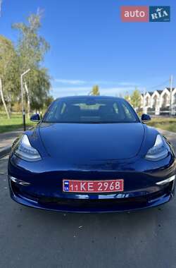 Седан Tesla Model 3 2019 в 