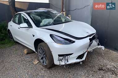 Седан Tesla Model 3 2021 в Харкові