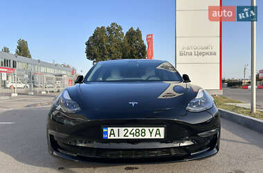 Седан Tesla Model 3 2021 в 