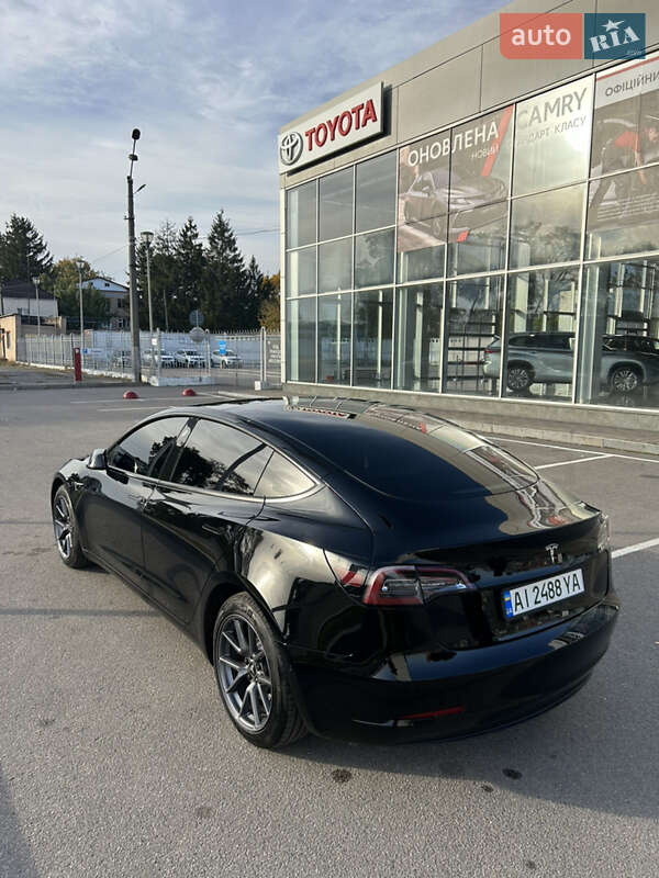 Седан Tesla Model 3 2021 в Білій Церкві