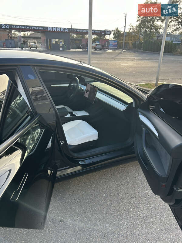 Седан Tesla Model 3 2021 в Білій Церкві