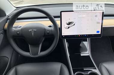 Седан Tesla Model 3 2019 в Белой Церкви