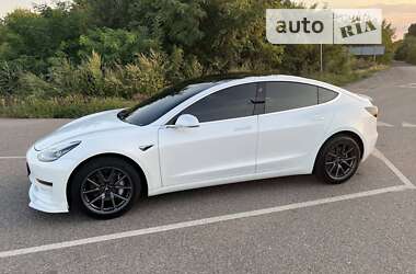 Седан Tesla Model 3 2019 в Одессе