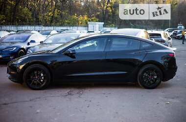 Седан Tesla Model 3 2018 в 