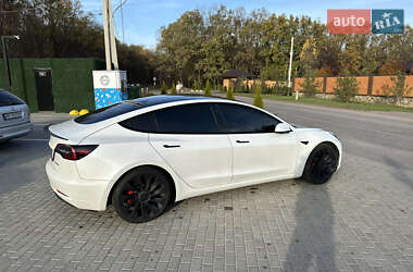 Седан Tesla Model 3 2020 в Виннице
